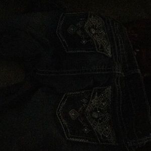 Really good jeans I’ve only worn them 2 times